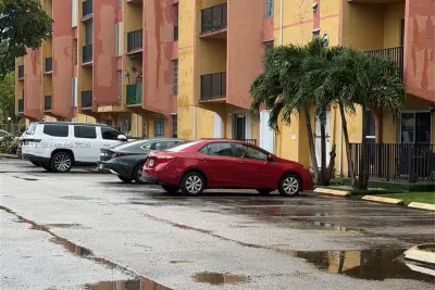 4705 NW 7th St #110-7, Miami: photo 1 of 7