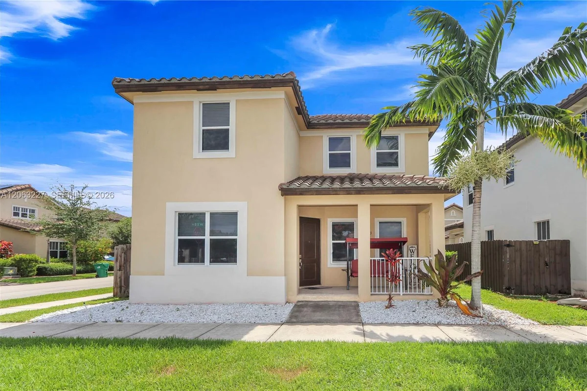 24303 SW 118th Ave, Homestead: photo 1 of 41