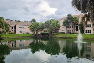 2946 S University Dr #7209, Davie: photo 1 of 15