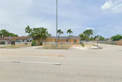 6535 SW 107th Ave, Miami: photo 1 of 1