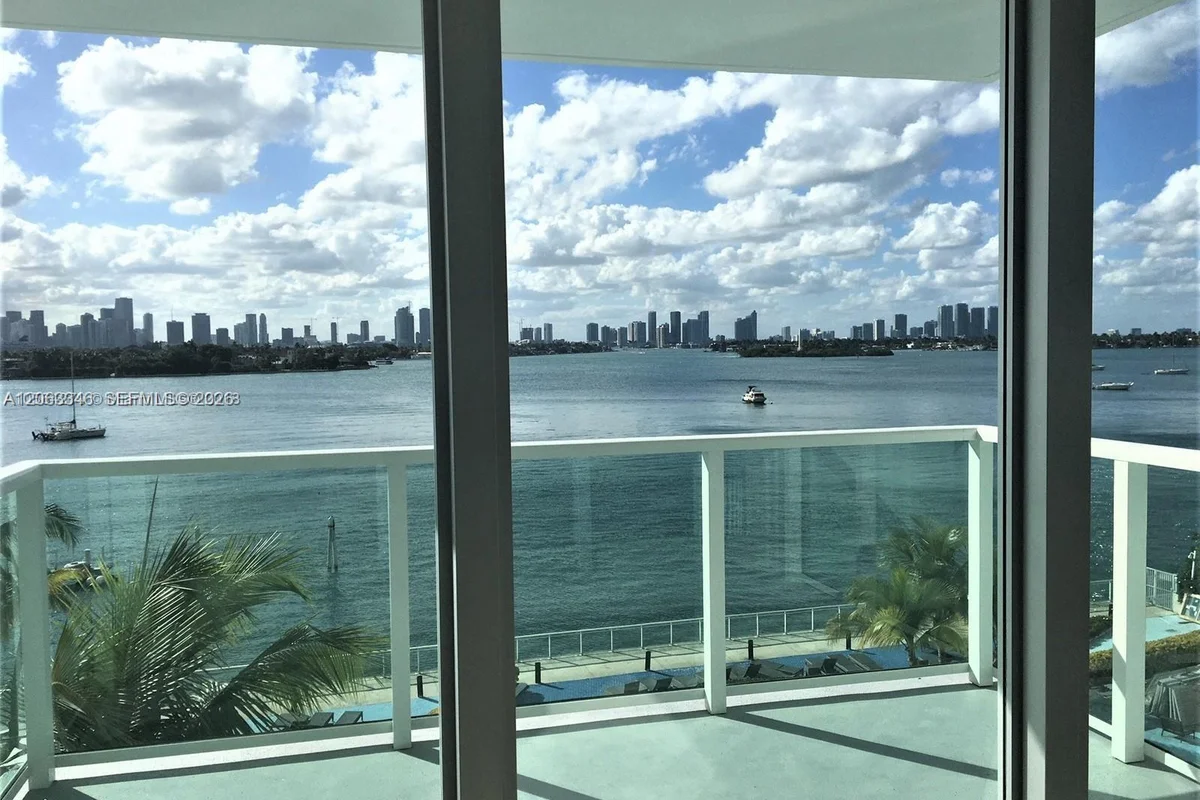 1000 West Ave #515, Miami Beach: photo 1 of 29