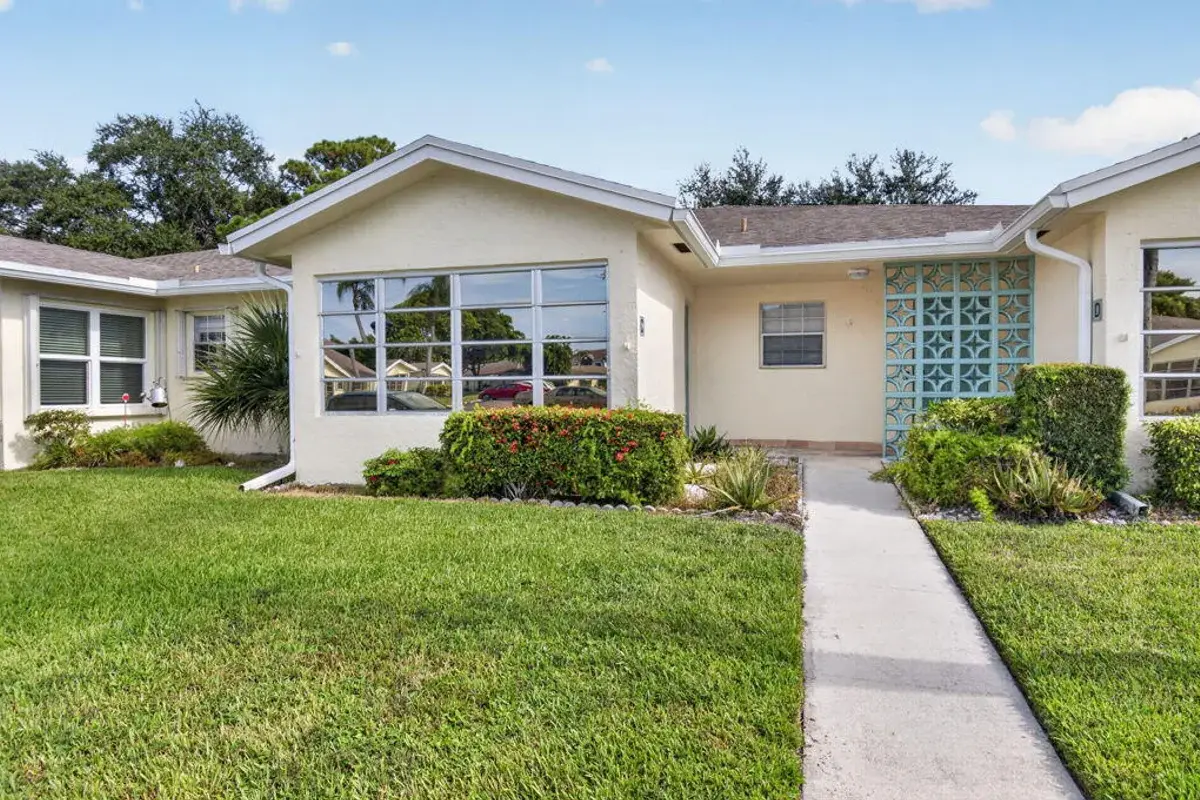 5073 Lakefront Blvd #C, Delray Beach: photo 1 of 33