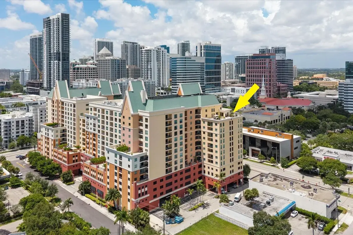 110 N Federal Hwy #PH 3, Fort Lauderdale: photo 1 of 44