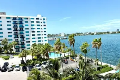 7501 E Treasure Dr #5H, North Bay Village: photo 1 of 20