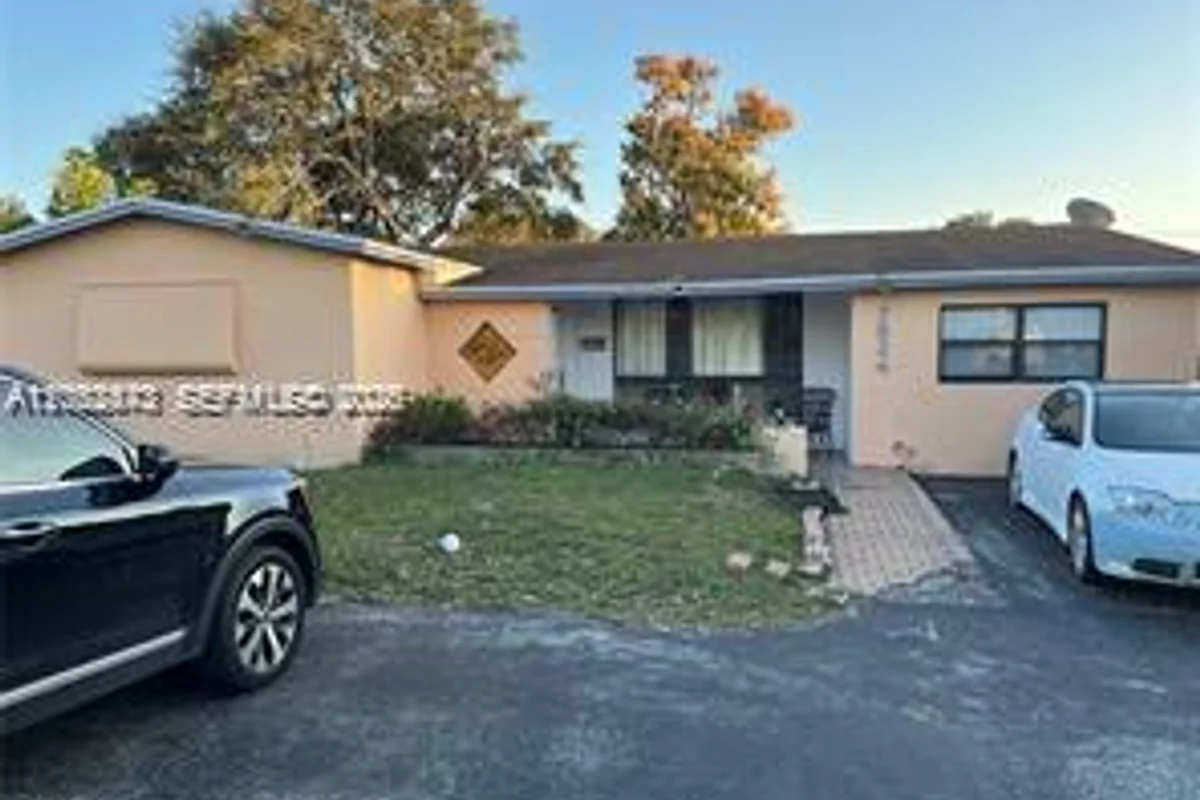 7824 Dilido Blvd #w, Miramar: photo 1 of 2