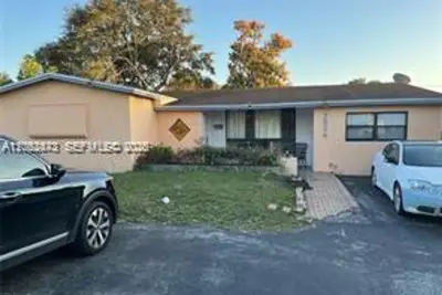 7824 Dilido Blvd #w, Miramar: photo 1 of 2