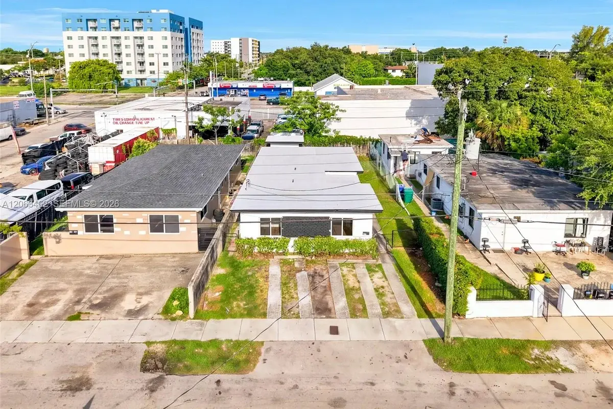 6920 NW 6th Ct #2, Miami: photo 1 of 26