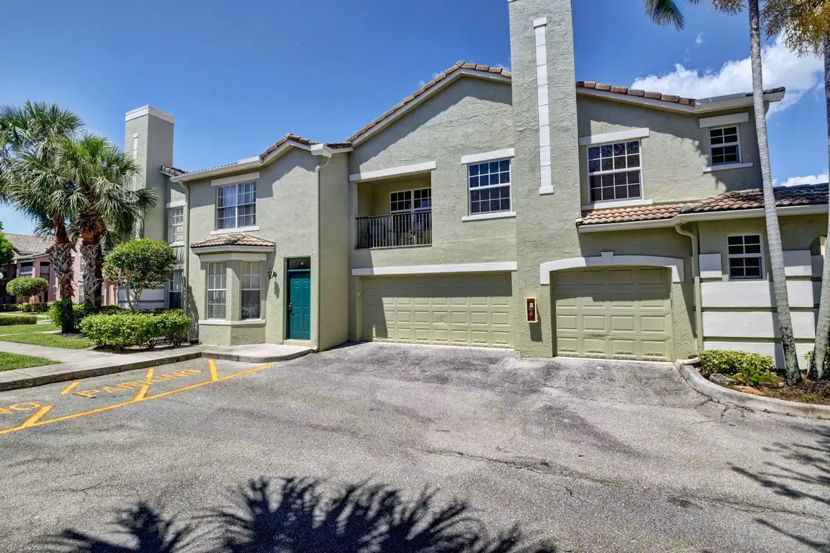 310 Belmont Pl, Boynton Beach: photo 1 of 29