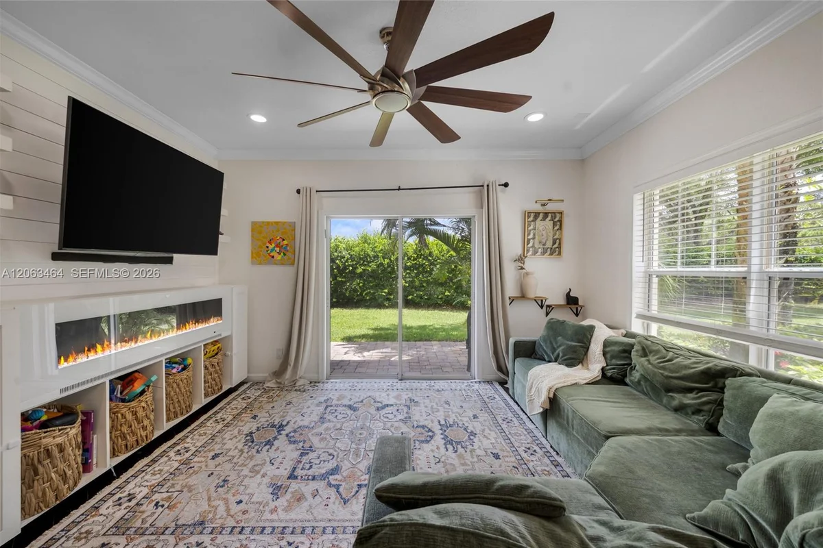 4501 Windmill Palm Way, Greenacres: photo 1 of 37