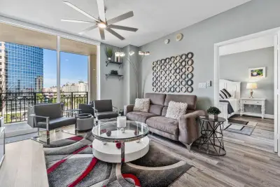 550 Okeechobee Blvd #704, West Palm Beach: photo 1 of 101