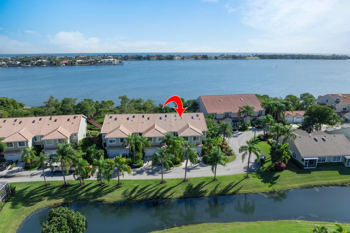 88 N Lakeshore Dr, Hypoluxo: photo 1 of 67