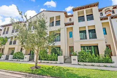 5268 Beckman Ter, Palm Beach Gardens: photo 1 of 57