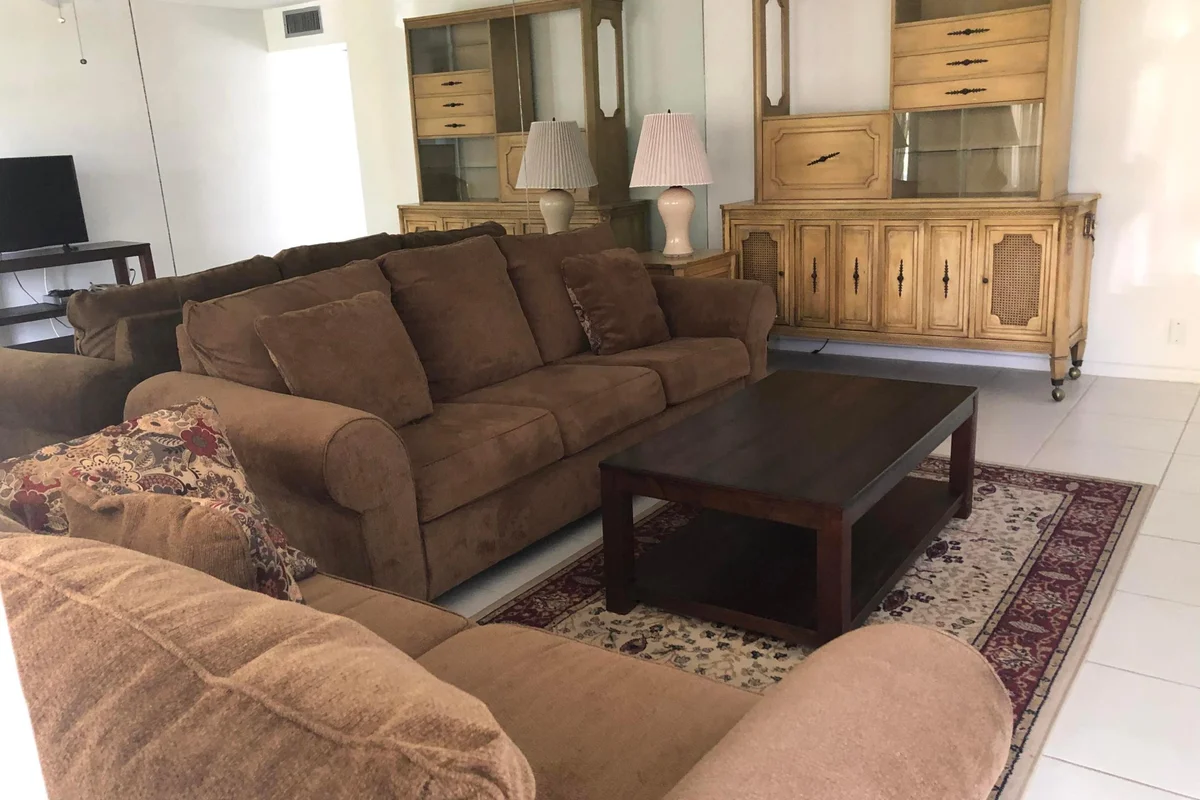 133 Cambridge F, West Palm Beach: photo 1 of 16