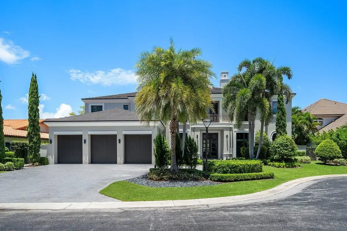 701 Sanctuary Dr, Boca Raton: photo 1 of 101
