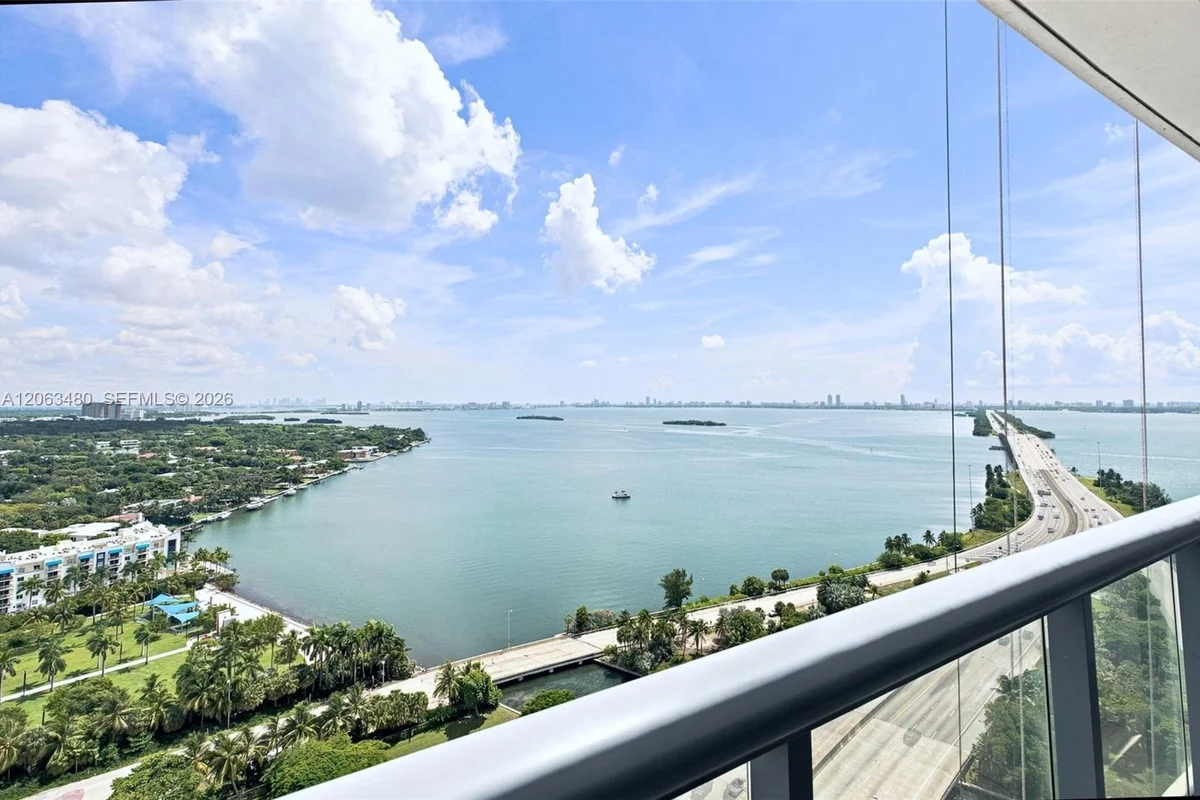 601 NE 36th St #2308, Miami: photo 1 of 36