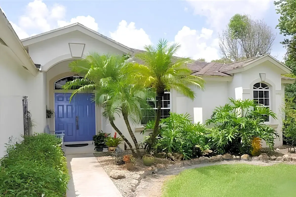 13210 Temple Blvd, West Palm Beach: photo 1 of 36