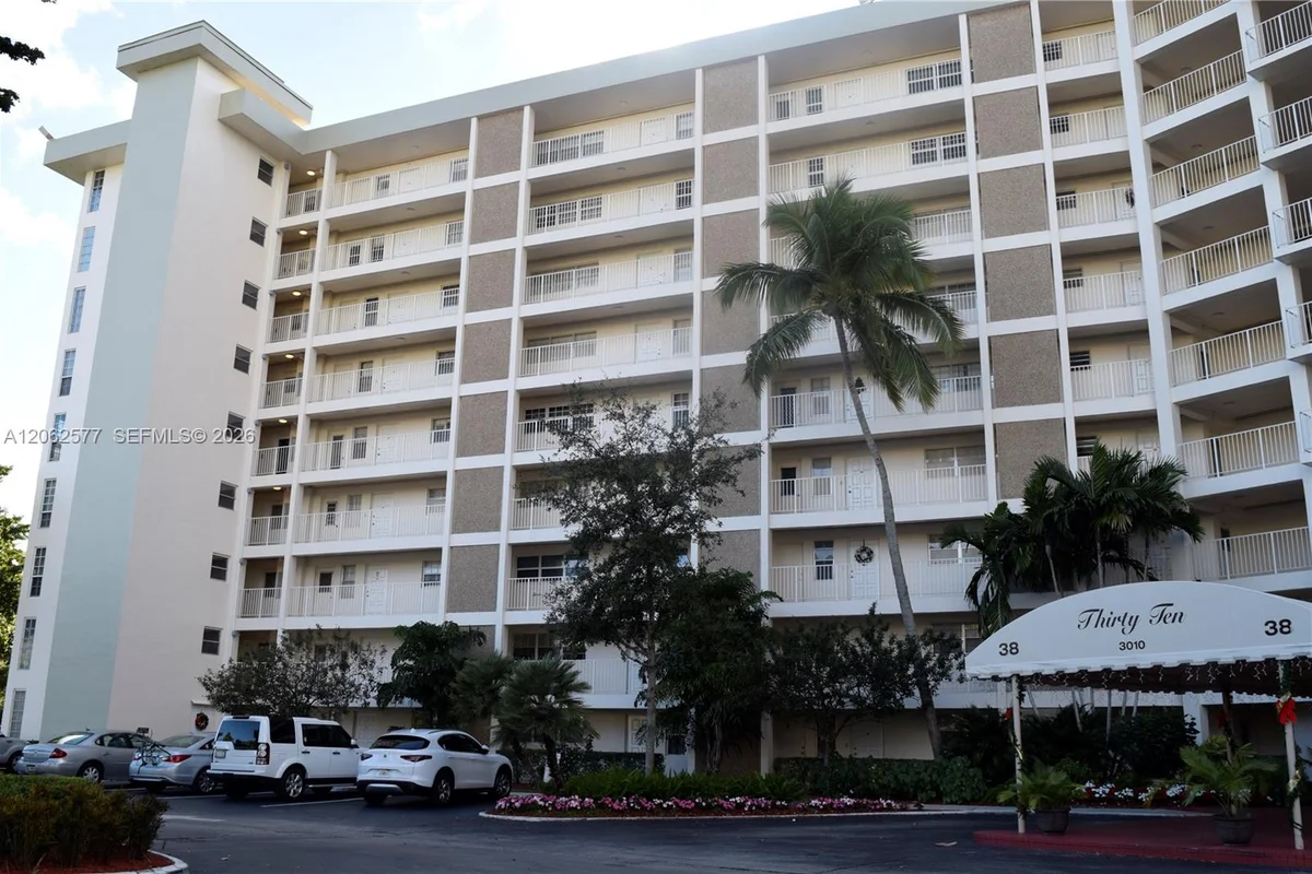 3010 N Course Dr #712, Pompano Beach: photo 1 of 30