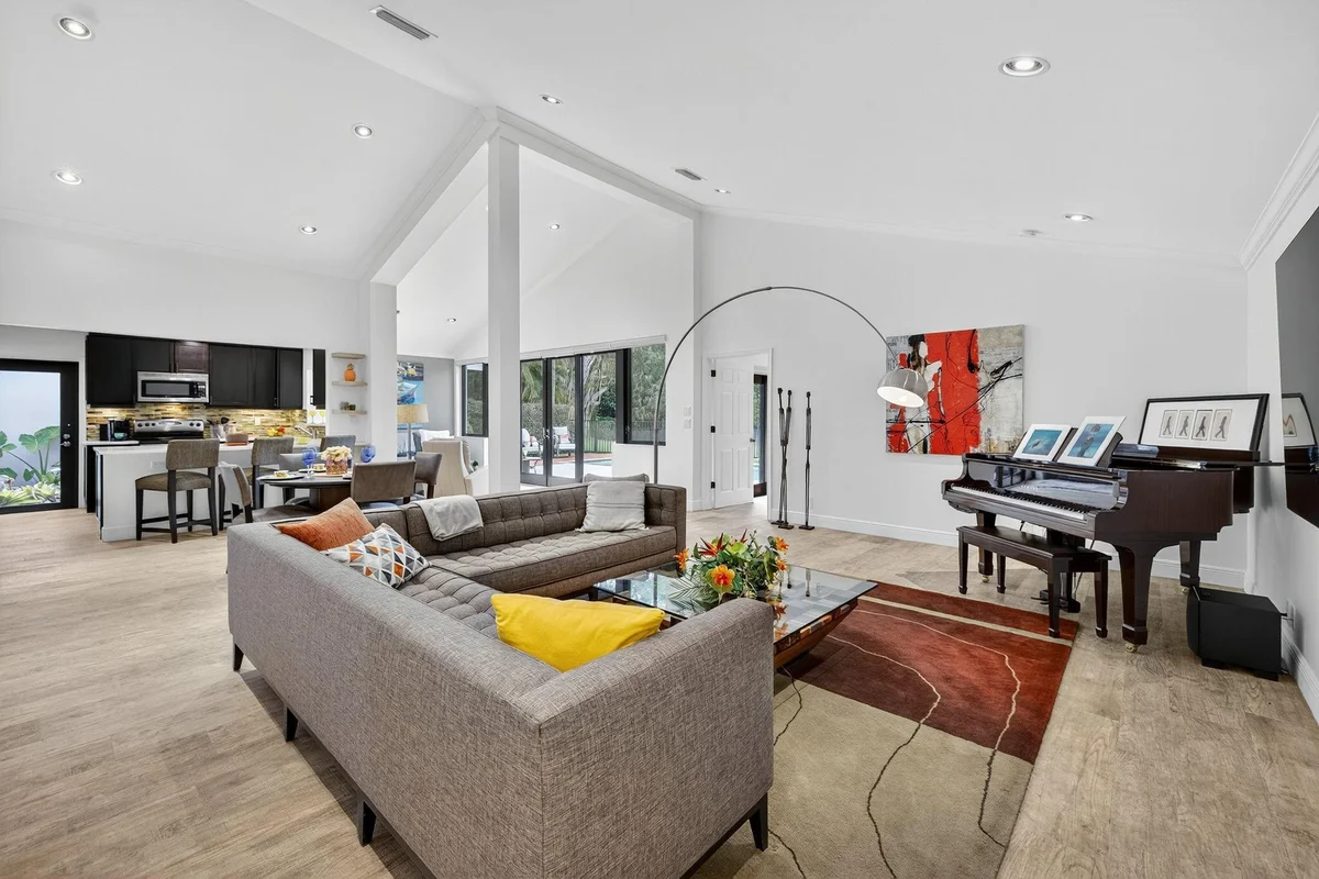 2754 Deer Creek Kelly Brooke Ln, Deerfield Beach: photo 1 of 45