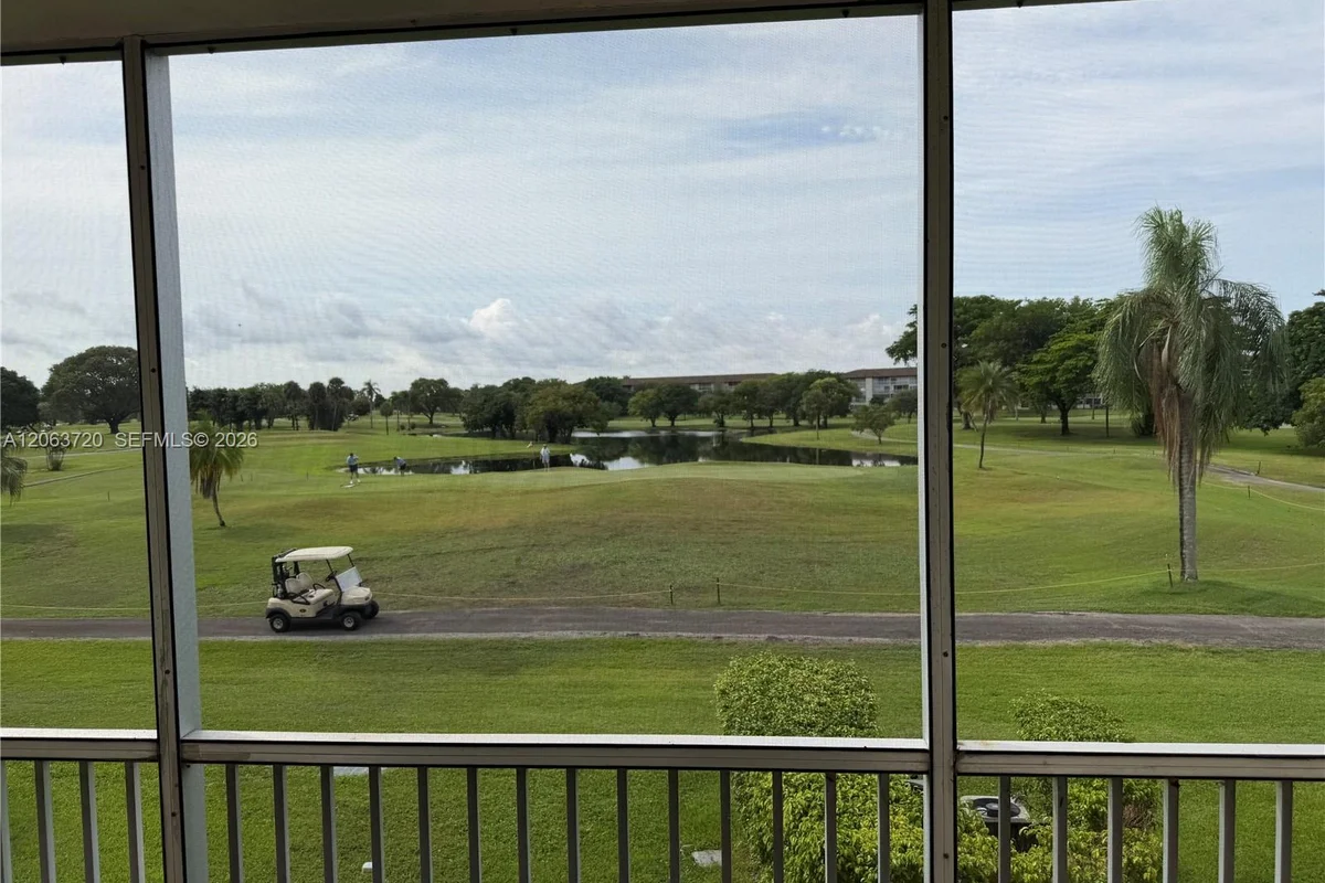 13250 SW 4th Ct #210G, Pembroke Pines: photo 1 of 10
