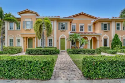 563 Dakota Dr, Jupiter: photo 1 of 28