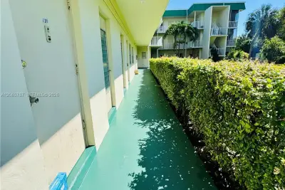 1420 Atlantic Shores Blvd #130, Hallandale Beach: photo 1 of 21