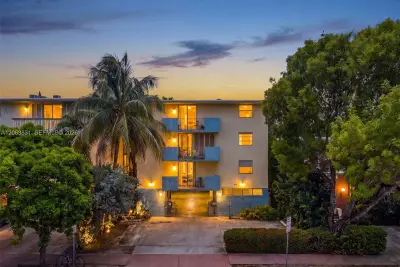 915 Jefferson Ave #3D, Miami Beach: photo 1 of 24