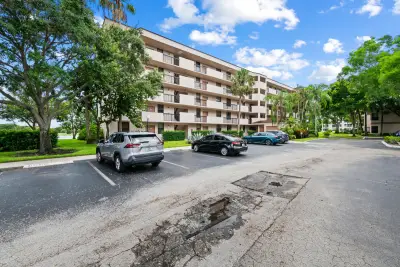 2768 Carambola Cir S #101, Coconut Creek: photo 1 of 24