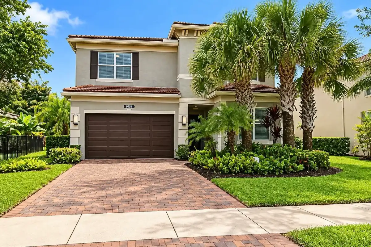 9754 Celtic Sea Ln, Delray Beach: photo 1 of 45