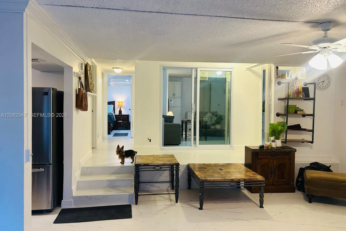 4850 SW 63rd Ter #211, Davie: photo 1 of 4