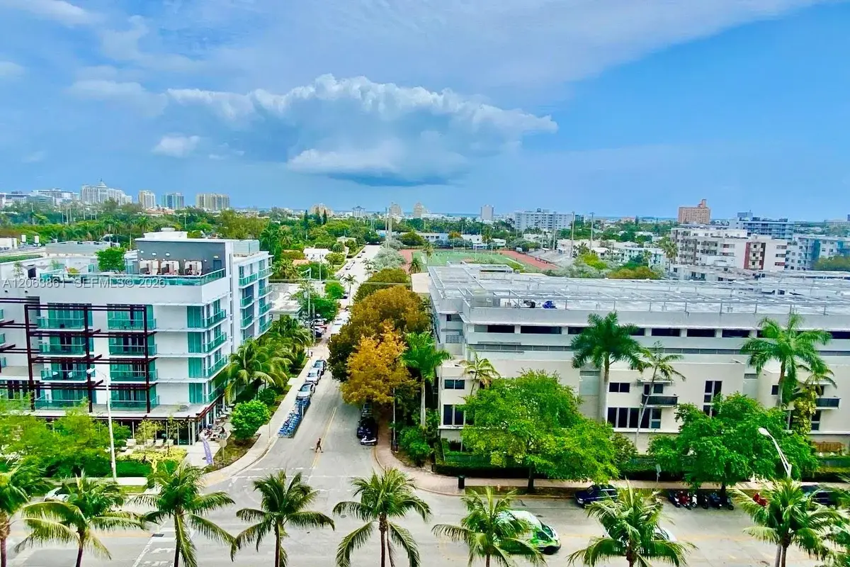 1200 West Ave #908, Miami Beach: photo 1 of 9