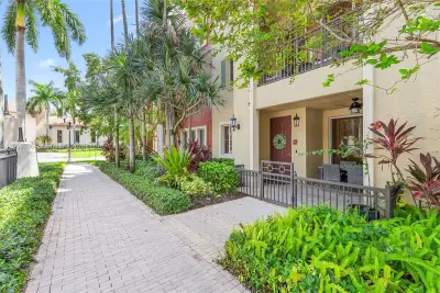 2900 NW 125th Ave #3-107, Sunrise: photo 1 of 36