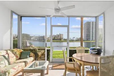 20 Yacht Club Dr #104, North Palm Beach: photo 1 of 18