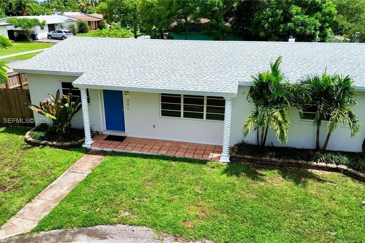 341 N 66th Ave, Hollywood: photo 1 of 21