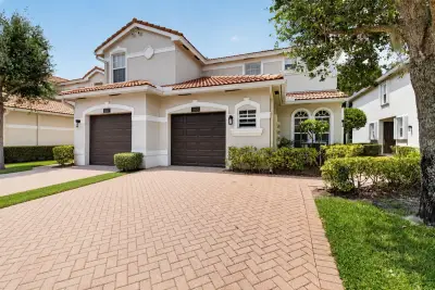 16129 Poppyseed Cir #1608, Delray Beach: photo 1 of 32