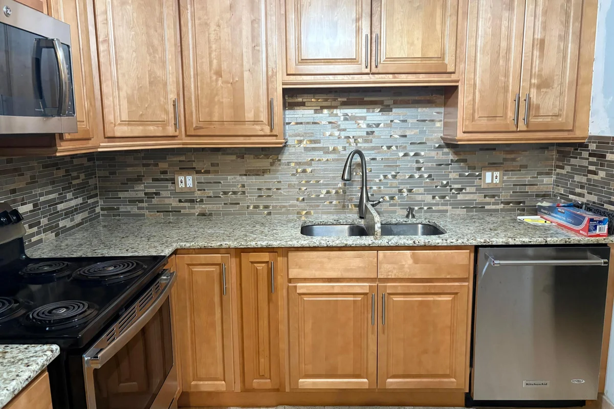 161 Plymouth V, West Palm Beach: photo 1 of 19