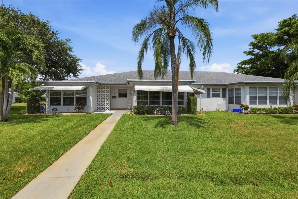 1172 S Drive Cir #B, Delray Beach: photo 1 of 22
