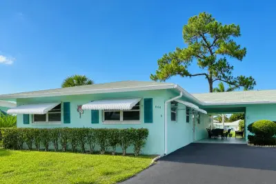 604 Hummingbird Ln, Delray Beach: photo 1 of 22