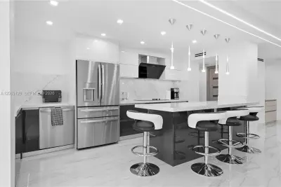 250 174th St #1803, Sunny Isles Beach: photo 1 of 21