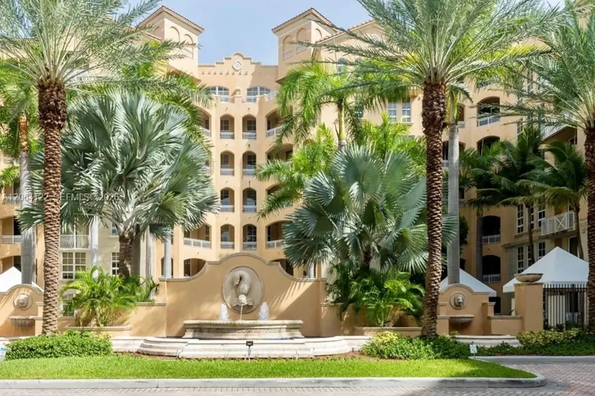 3001 NE 185th St #710, Aventura: photo 1 of 61