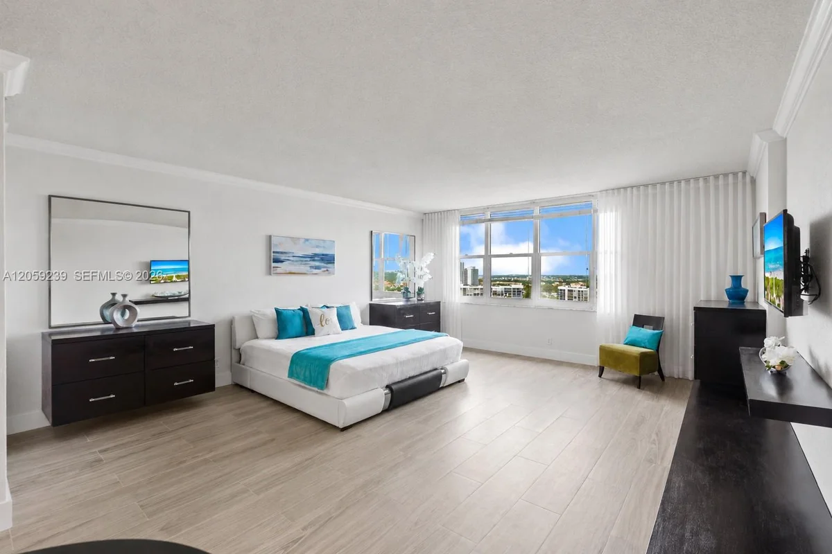 2501 S Ocean Dr #1527, Hollywood: photo 1 of 43