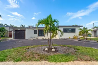 3609 SW 23rd St, Fort Lauderdale: photo 1 of 37