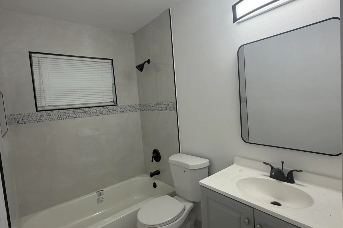 821 SW 62nd Ave, North Lauderdale: photo 1 of 14