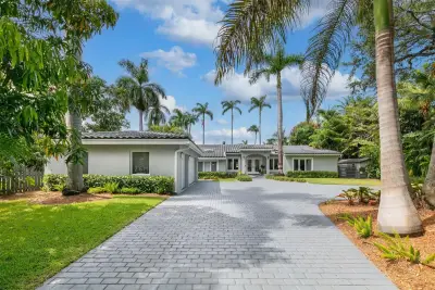 913 Coconut Dr, Fort Lauderdale: photo 1 of 60