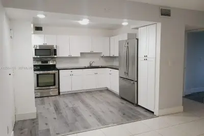 6861 SW 147th Ave #3B, Miami: photo 1 of 21