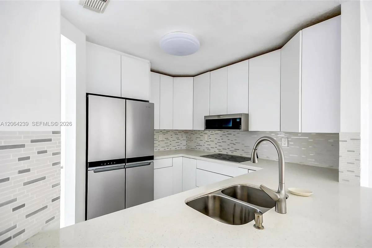 12909 SW 61st Ter, Miami: photo 1 of 23