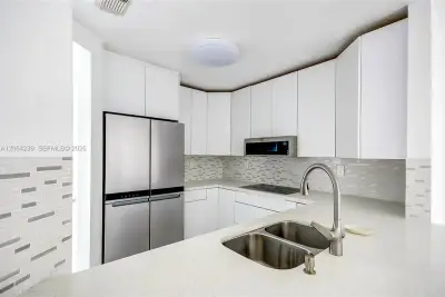 12909 SW 61st Ter, Miami: photo 1 of 23