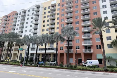 18800 NE 29th Ave #323, Aventura: photo 1 of 15