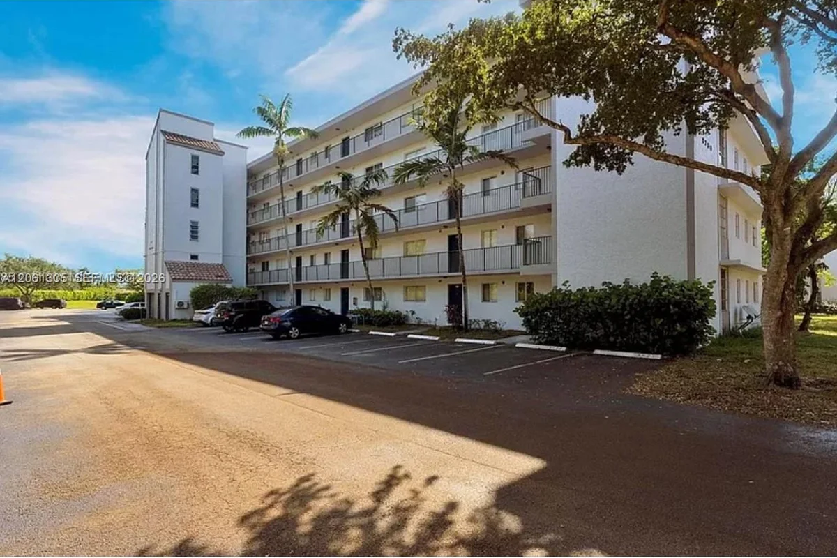 8750 N Sherman Cir #103, Miramar: photo 1 of 12