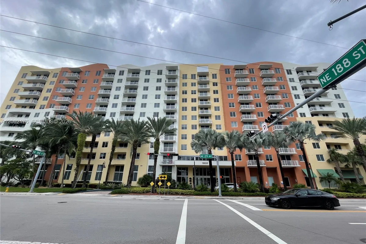 18800 NE 29th Ave #418, Aventura: photo 1 of 35