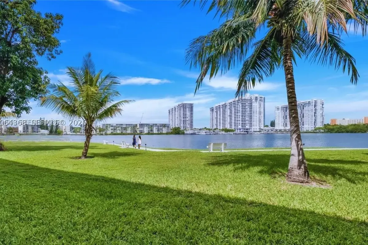 3030 Marcos Dr #T301, Aventura: photo 1 of 33